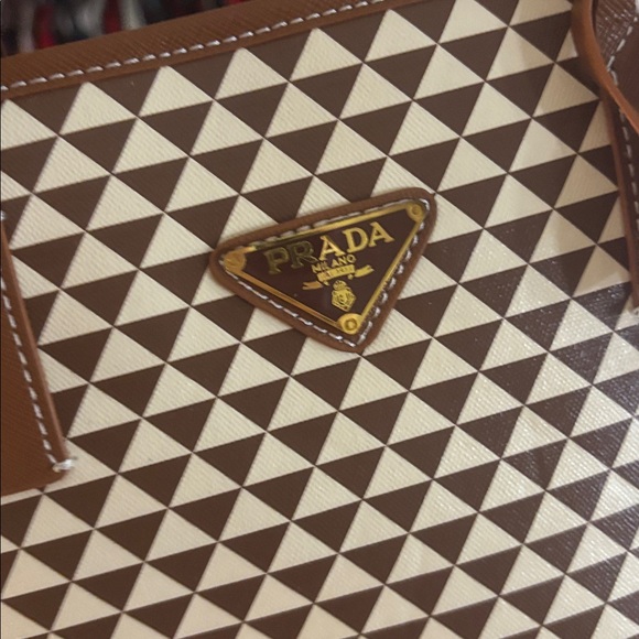 PRADA TOTE BAG - Picture 7 of 10